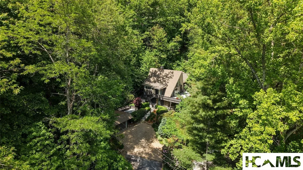 173 Strawberry Hill Road Cullowhee NC 28723