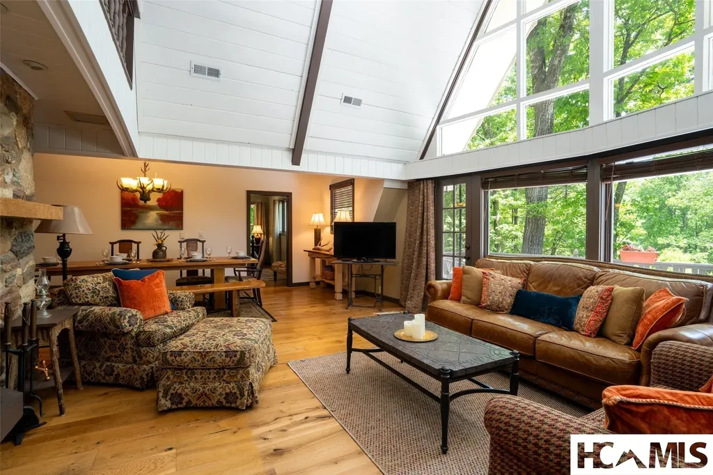 173 Strawberry Hill Road Cullowhee NC 28723