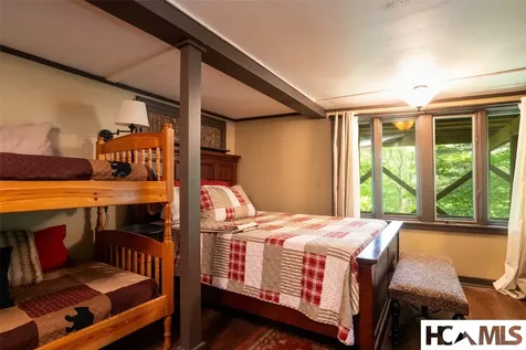 173 Strawberry Hill Road Cullowhee NC 28723