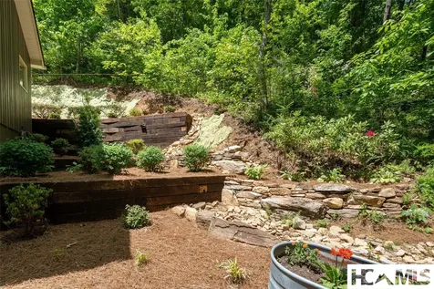 173 Strawberry Hill Road Cullowhee NC 28723