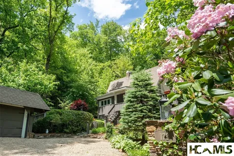 173 Strawberry Hill Road Cullowhee NC 28723