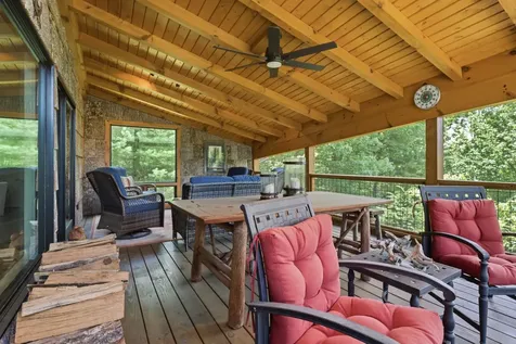 2259 Whiteside Cove Road Highlands NC 28741