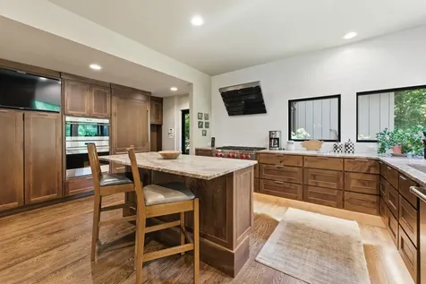 2259 Whiteside Cove Road Highlands NC 28741