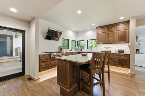 2259 Whiteside Cove Road Highlands NC 28741