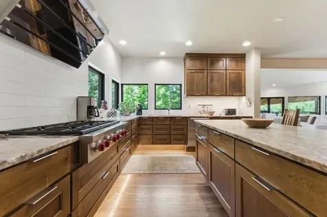 2259 Whiteside Cove Road Highlands NC 28741