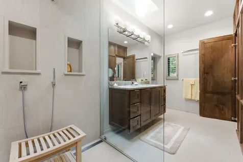 2259 Whiteside Cove Road Highlands NC 28741