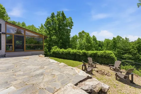 2259 Whiteside Cove Road Highlands NC 28741