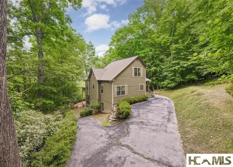 15 Equine Drive Sapphire NC 28774