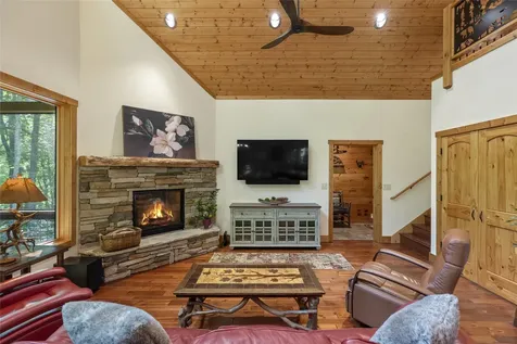 165 Hawthorn Court Sapphire NC 28774