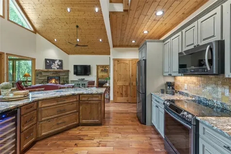 165 Hawthorn Court Sapphire NC 28774