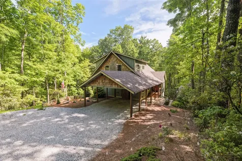 165 Hawthorn Court Sapphire NC 28774