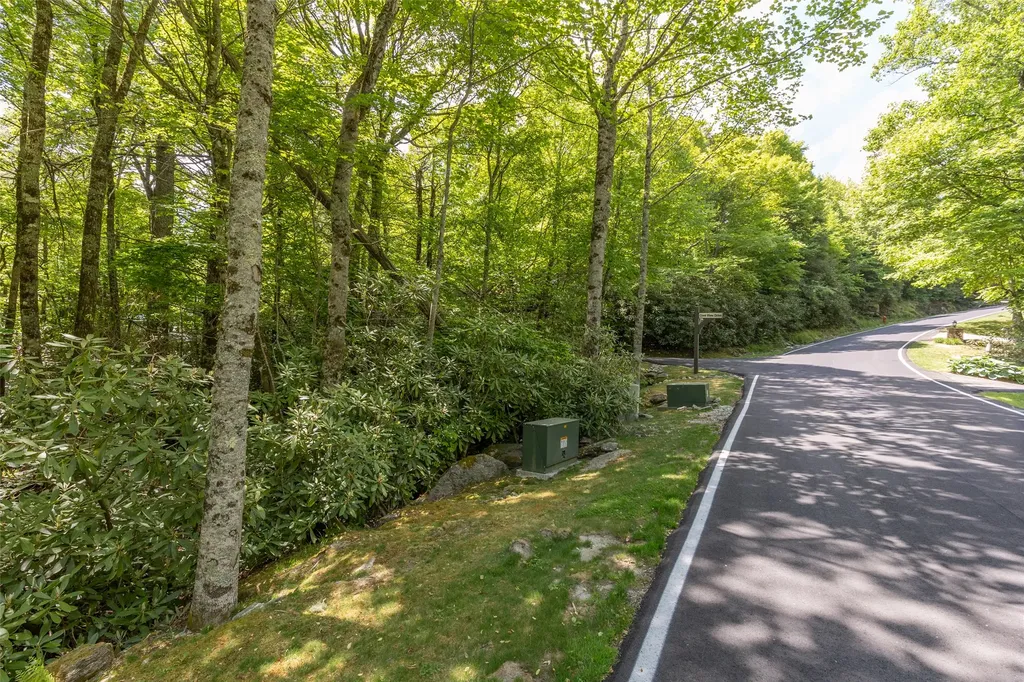 124 Cove View Drive Highlands NC 28741