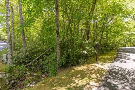 124 Cove View Drive Highlands NC 28741