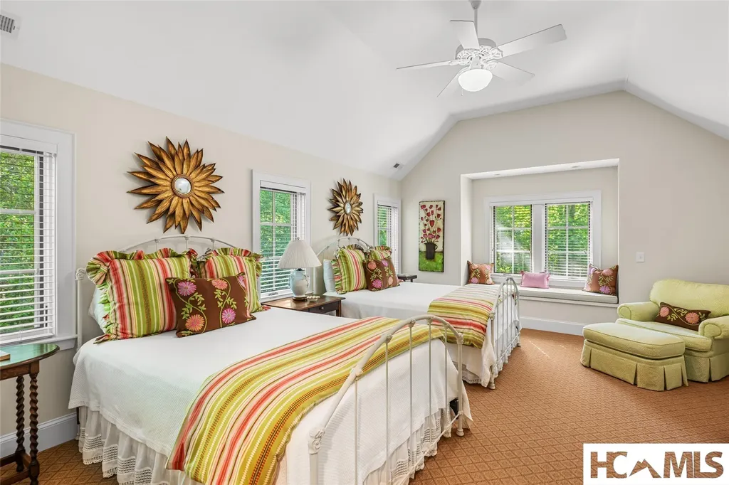 1585 Cold Mountain Road Lake Toxaway NC 28747