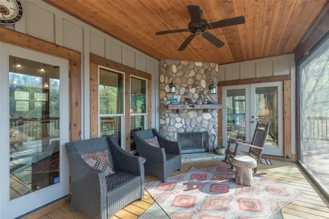 98 Eagle Watch Drive Tuckasegee NC 28783