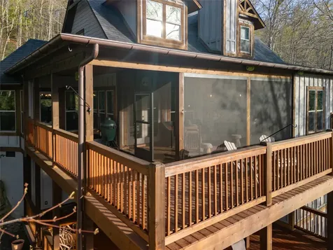 98 Eagle Watch Drive Tuckasegee NC 28783