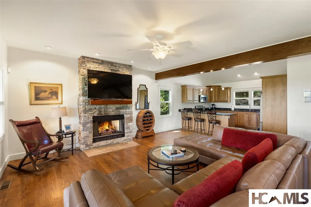 165 Birdnest Road Sapphire NC 28774