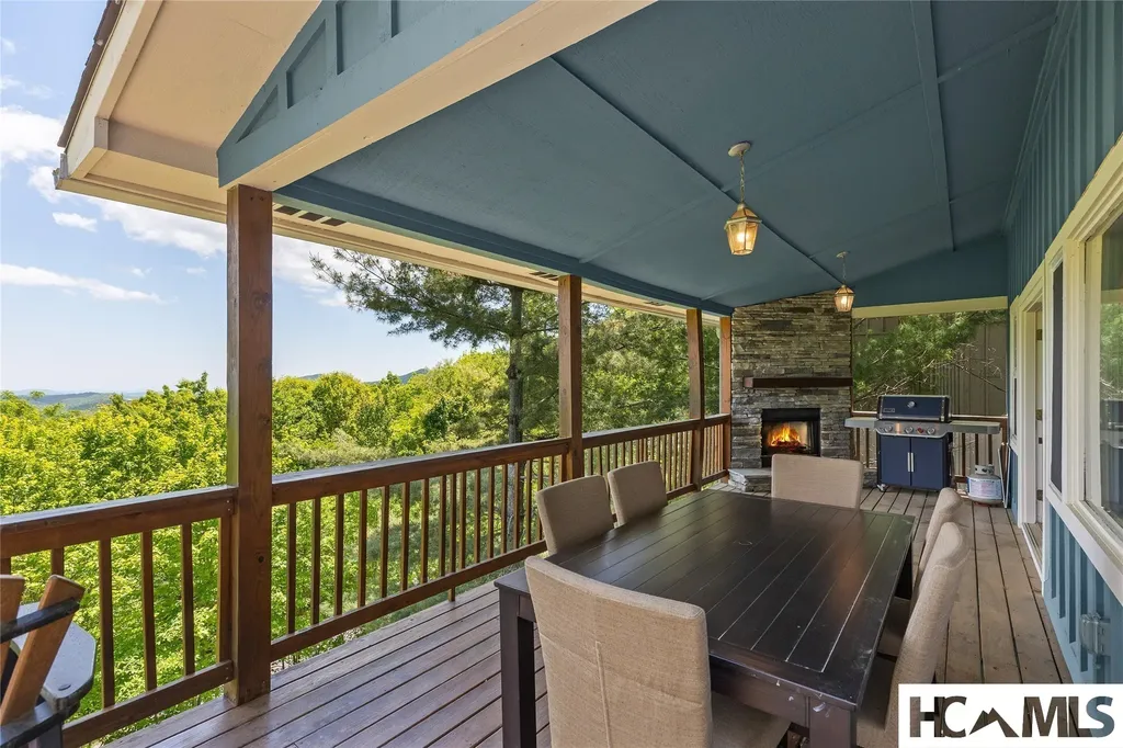 165 Birdnest Road Sapphire NC 28774