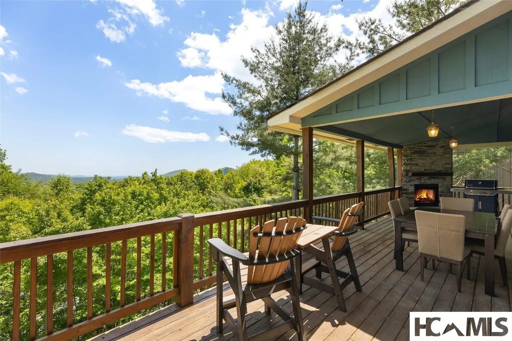165 Birdnest Road Sapphire NC 28774
