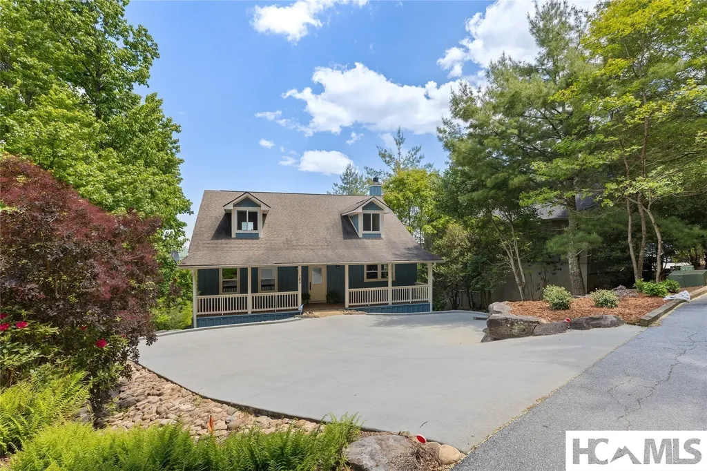 165 Birdnest Road Sapphire NC 28774
