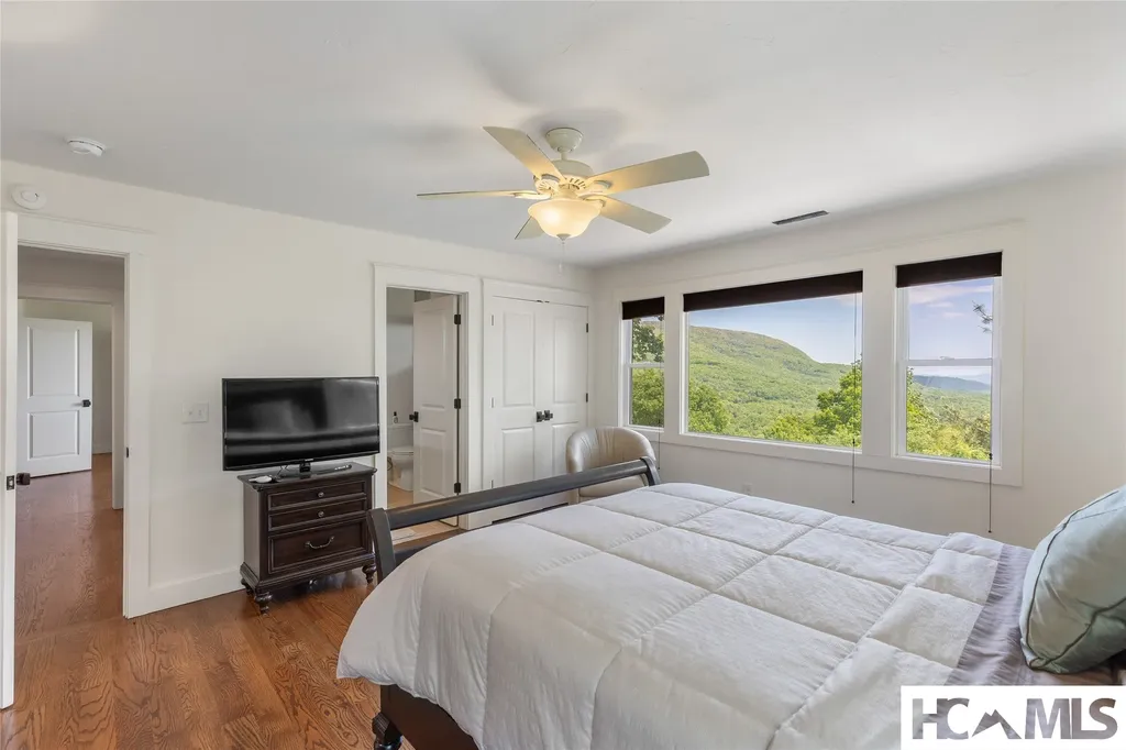 165 Birdnest Road Sapphire NC 28774