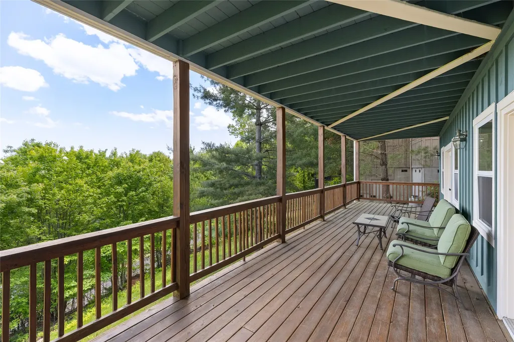 165 Birdnest Road Sapphire NC 28774