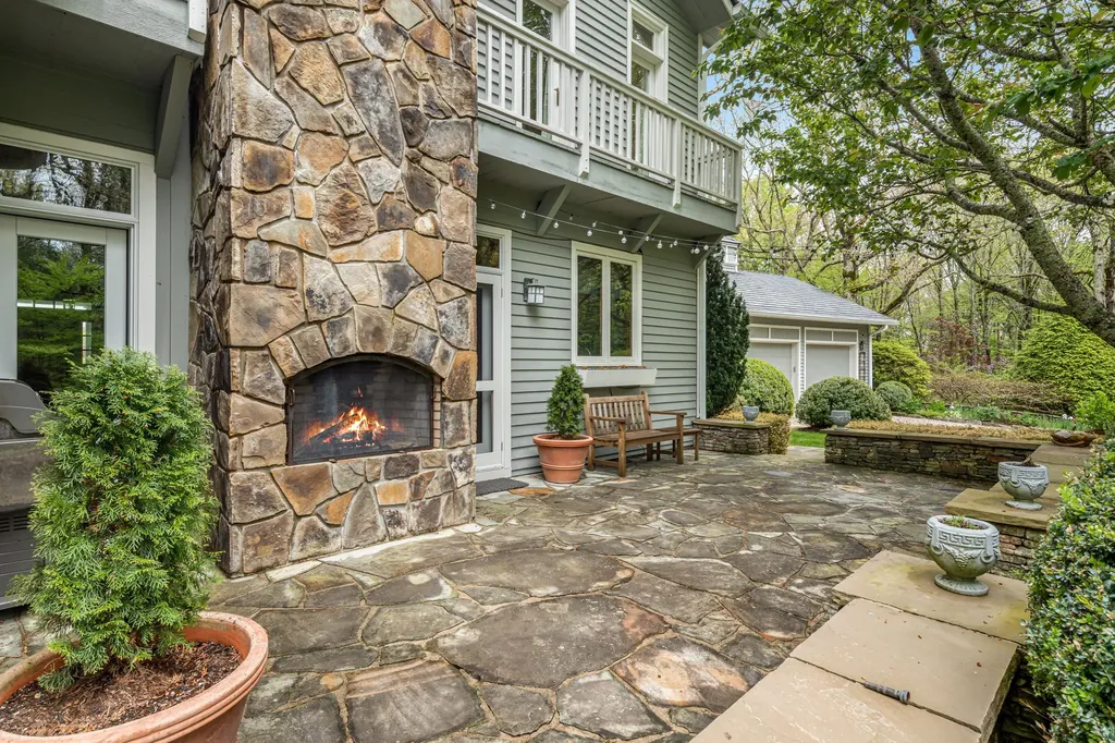 476 Winfield Farm Road Scaly Mountain NC 28775