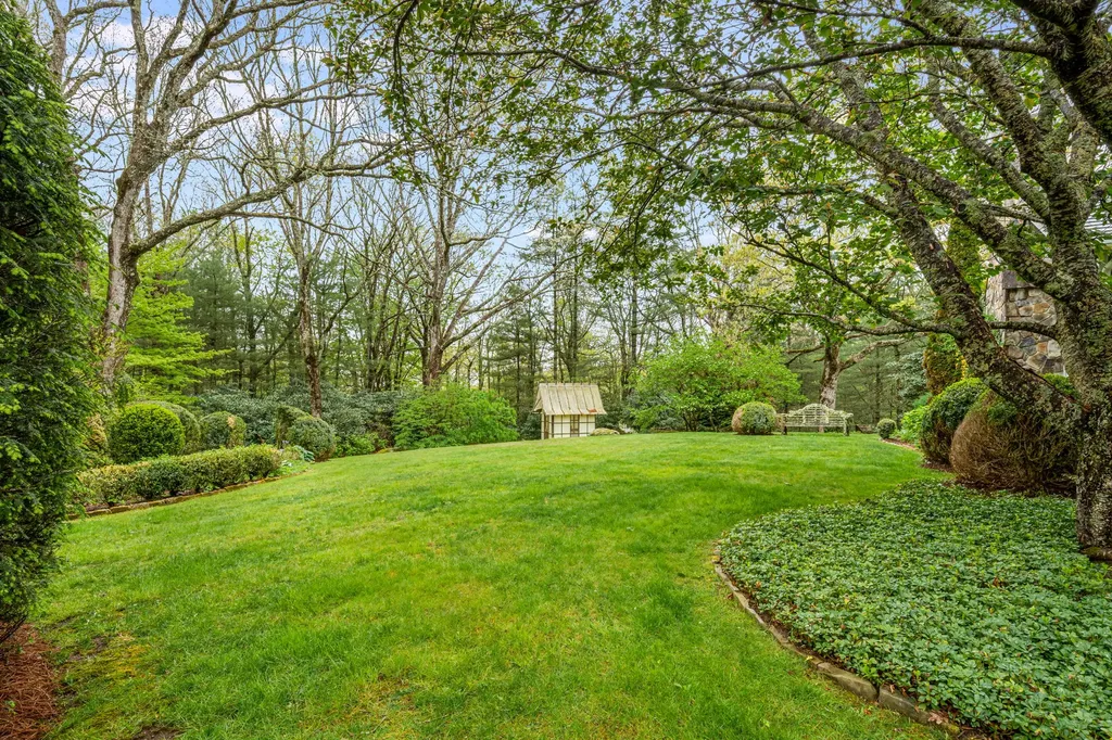 476 Winfield Farm Road Scaly Mountain NC 28775