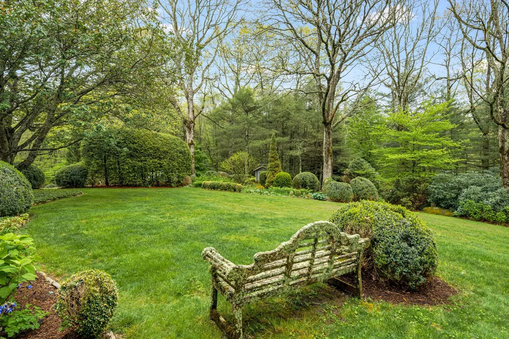 476 Winfield Farm Road Scaly Mountain NC 28775
