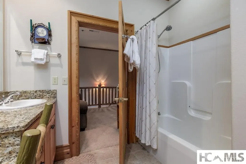 63A Indian Summer Lane Sapphire NC 28774
