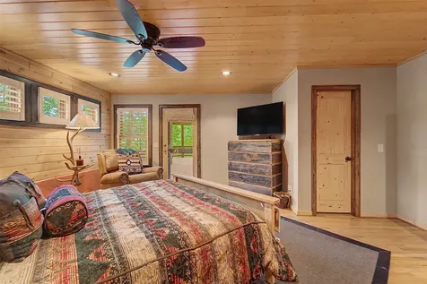 281 Glen Laurel Circle Cullowhee NC 28723