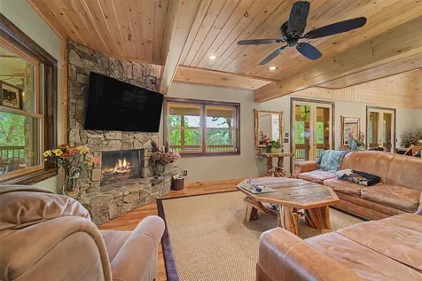 281 Glen Laurel Circle Cullowhee NC 28723