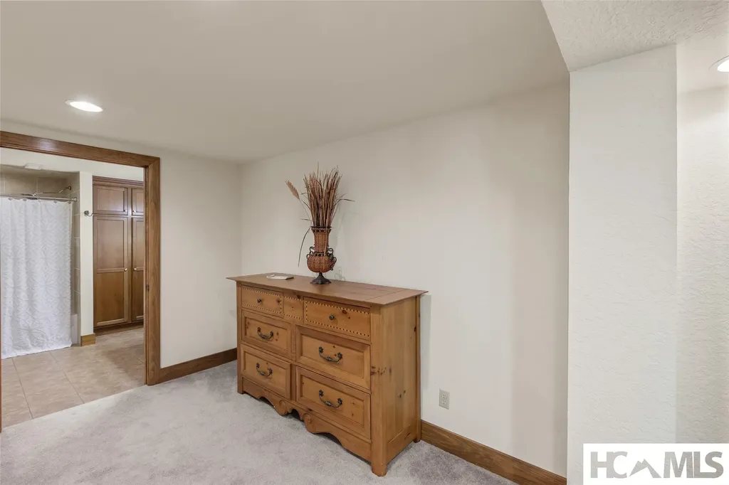 240 Round Hill Road Sapphire NC 28774