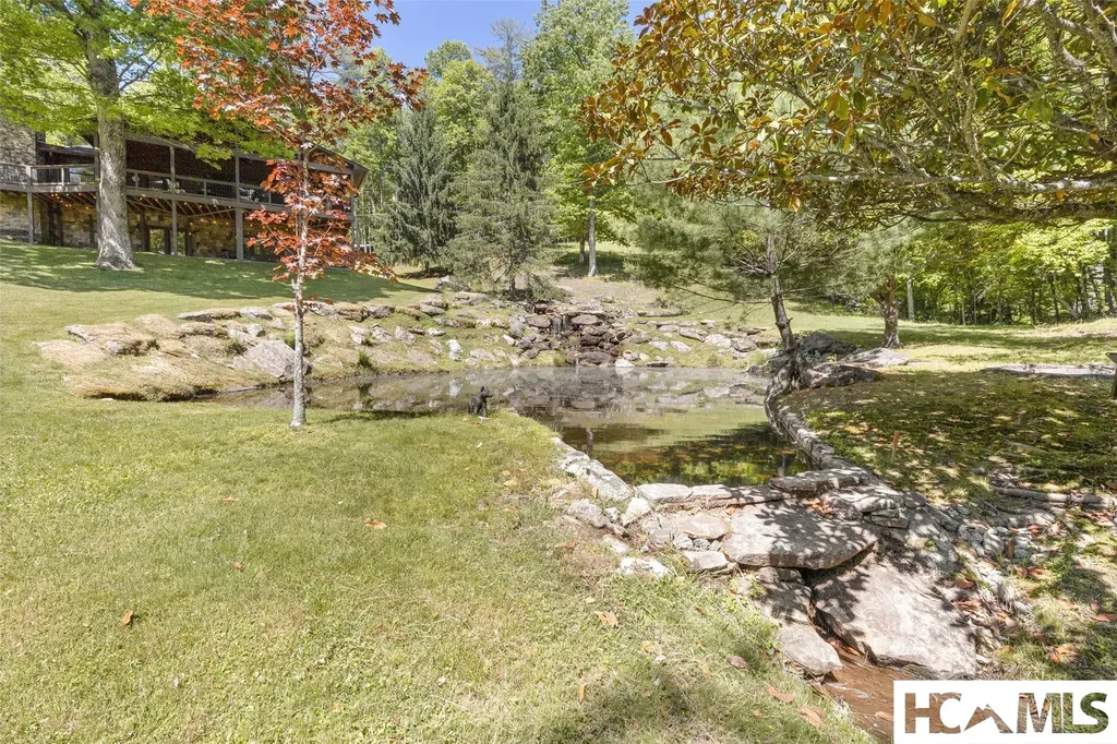 240 Round Hill Road Sapphire NC 28774