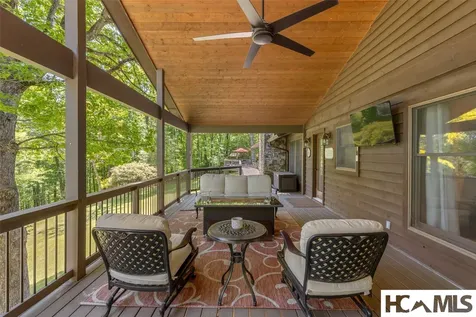 240 Round Hill Road Sapphire NC 28774