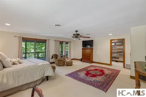 240 Round Hill Road Sapphire NC 28774