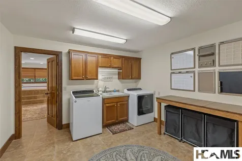 240 Round Hill Road Sapphire NC 28774
