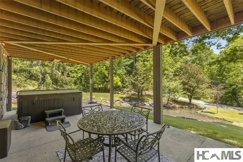 240 Round Hill Road Sapphire NC 28774