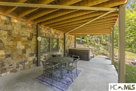 240 Round Hill Road Sapphire NC 28774