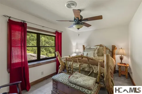 240 Round Hill Road Sapphire NC 28774