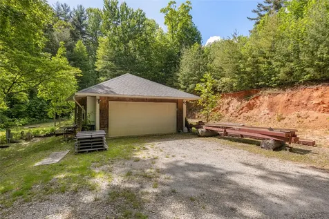 185 Hemlock Lane Sapphire NC 28774