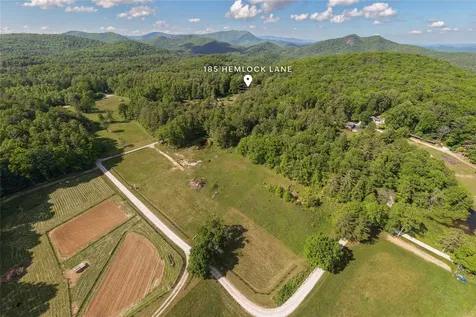 185 Hemlock Lane Sapphire NC 28774