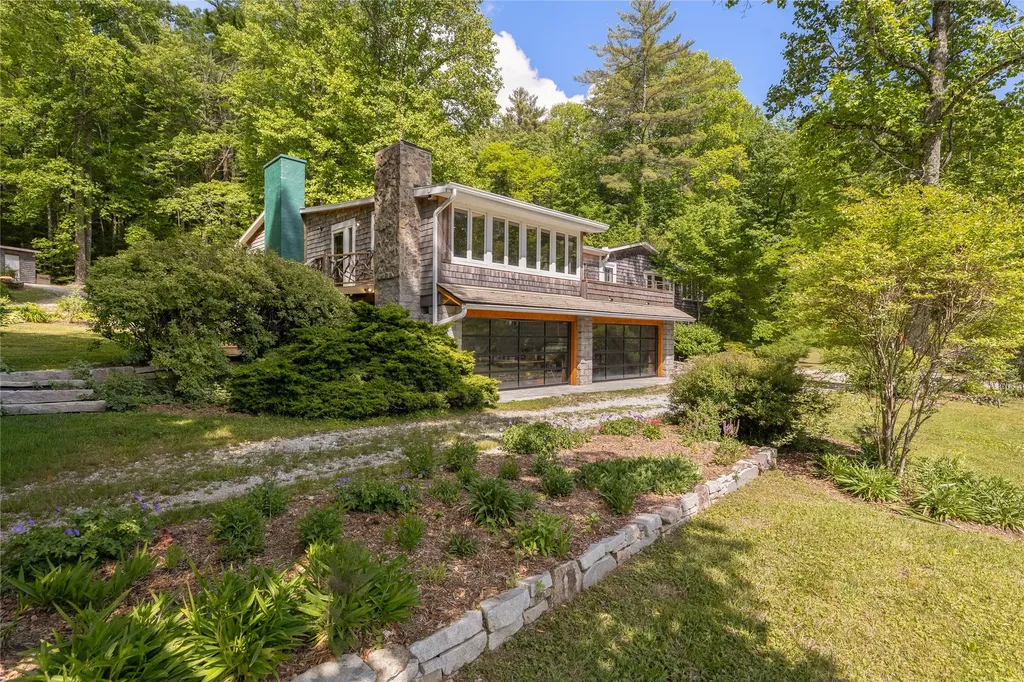 185 Hemlock Lane Sapphire NC 28774