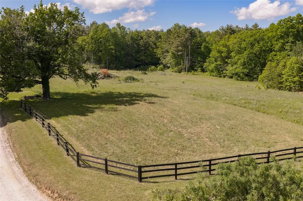 185 Hemlock Lane Sapphire NC 28774