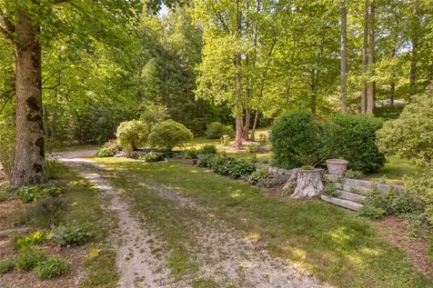 185 Hemlock Lane Sapphire NC 28774
