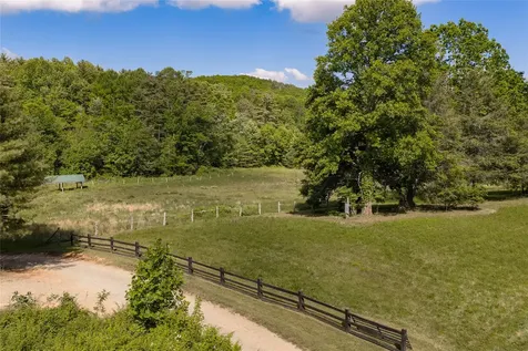 185 Hemlock Lane Sapphire NC 28774