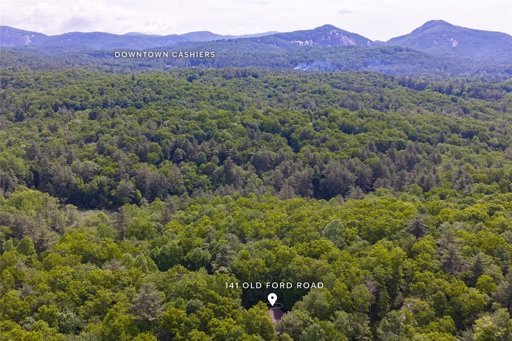 141 Old Ford Road Cashiers NC 28717