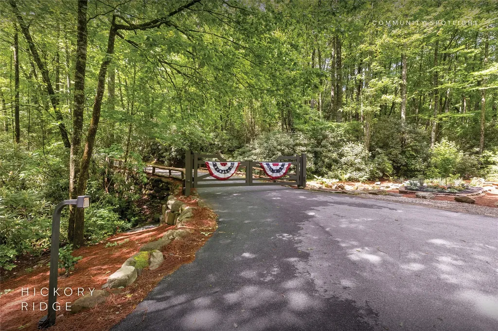 141 Old Ford Road Cashiers NC 28717