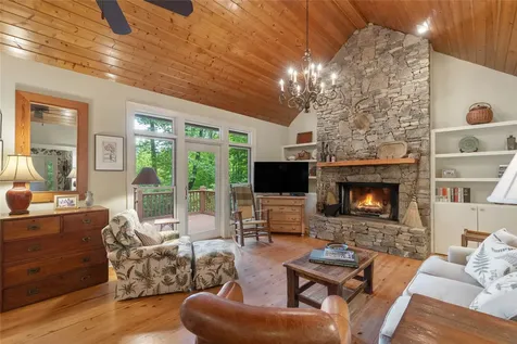141 Old Ford Road Cashiers NC 28717