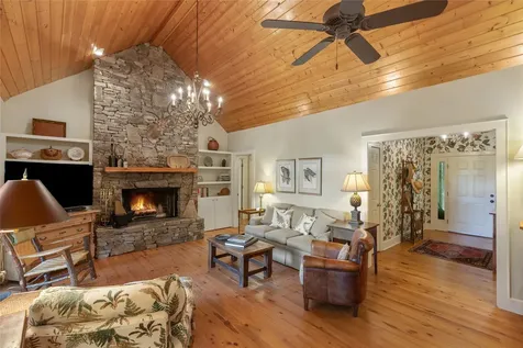 141 Old Ford Road Cashiers NC 28717
